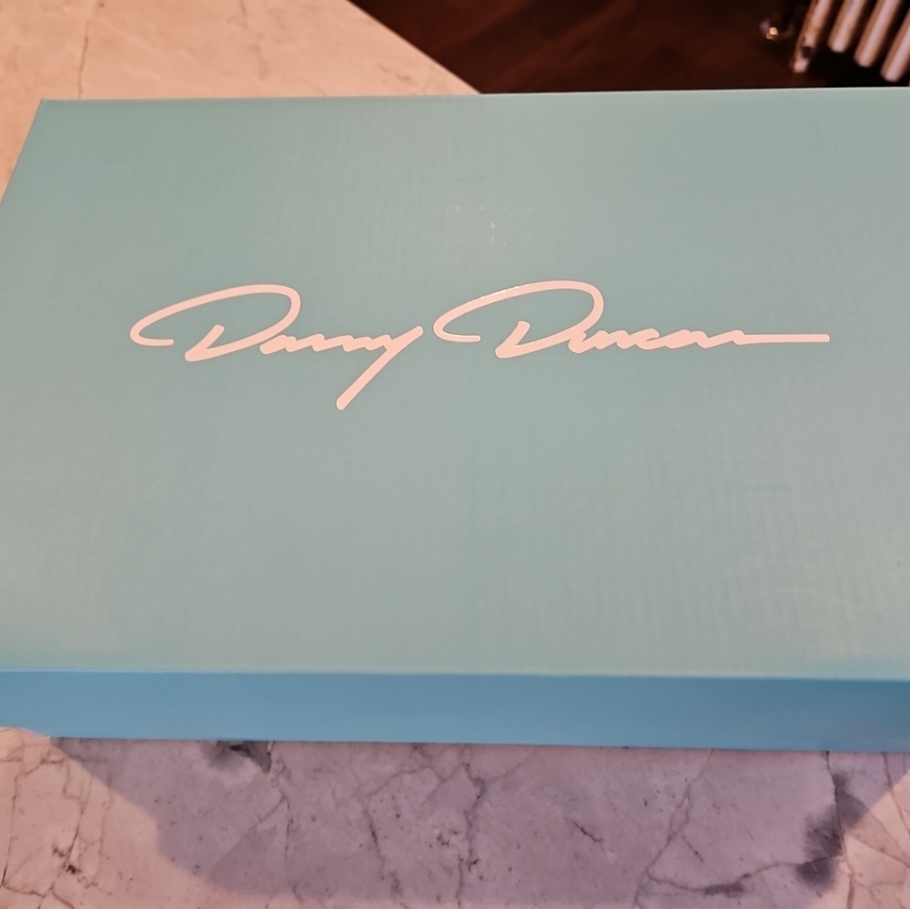 Danny Duncan Signature Runners - image 6